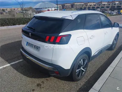Usado Peugeot 3008 Allure 130 CV (95 kW) 2018 Blanco SUV