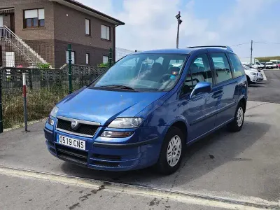 Usado Fiat Ulysse Dynamic 109 CV (80 kW) 2003 Azul Monovolumen