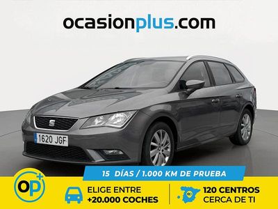 Usado Seat Leon Style 105 CV (77 kW) 2015 Gris Monovolumen