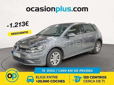 Gris / plata Usado 2017 VW Golf Business Berlina | 16.380 € (Caro)