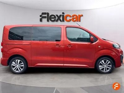 Begagnad Peugeot Traveller Active 115 HK (84 kW) 2017 Röd Minibuss