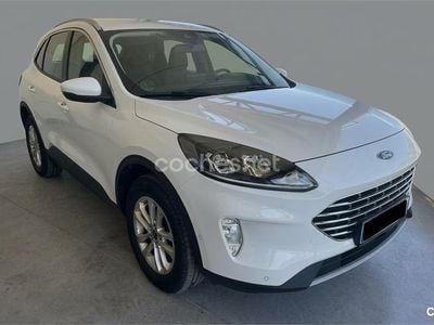 Usado Ford Kuga Titanium 190 CV (139 kW) 2022 Blanco SUV