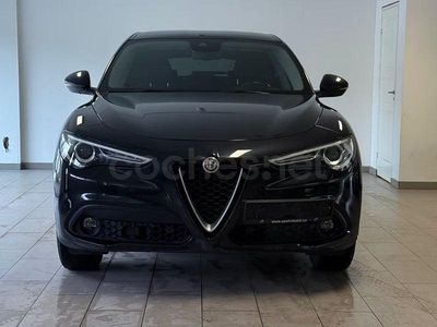 Usado Alfa Romeo Stelvio Super 210 CV (154 kW) 2017 Negro SUV
