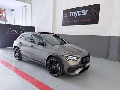 Gris / plata Usado 2021 Mercedes GLA35 AMG AMG SUV | 46.990 €