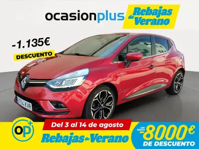 Usado Renault Clio Zen 90 CV (66 kW) 2019 Rojo