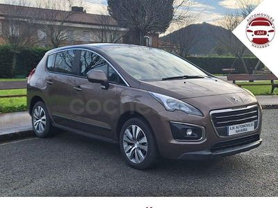 Usado Peugeot 3008 Access 115 CV (84 kW) 2014 Marrón Berlina
