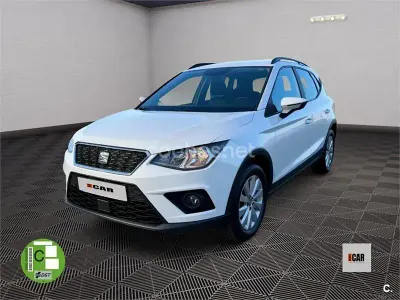 Usado Seat Arona Ecomotive 115 CV (84 kW) 2019 Blanco SUV