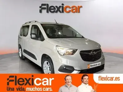 Usado Opel Combo Elegance 102 CV (75 kW) 2021 Gris Monovolumen