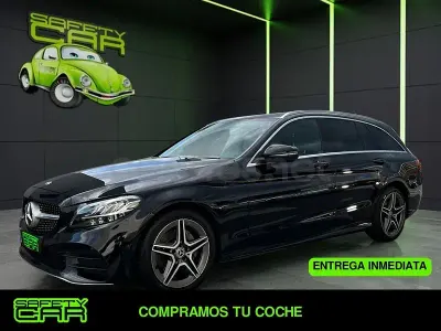 Usado Mercedes C220 194 CV (142 kW) 2020 Negro Familiar