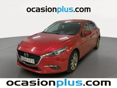 Usado Mazda 3 Edition 120 CV (88 kW) 2017 Rojo Utilitario