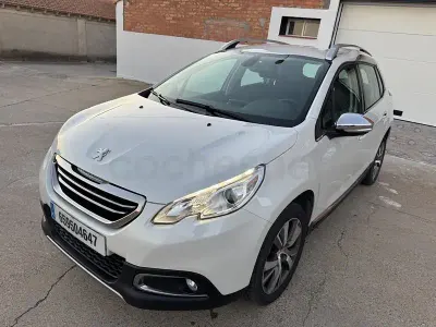 Käytetty Peugeot 2008 Allure 115 HP (84 kW) 2014 Valkoinen Katumaasturi