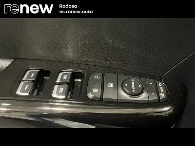 Usado Kia Sportage 115 CV (84 kW) 2020 Blanco SUV