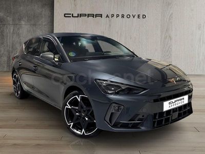 Usado Cupra Leon 150 CV (110 kW) 2025 Gris / plata Berlina