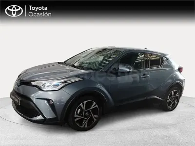Usado Toyota C-HR Advance 122 CV (89 kW) 2022 Gris / plata SUV
