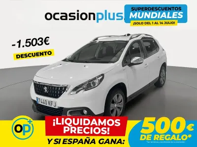 Usado Peugeot 2008 Style 100 CV (73 kW) 2017 Blanco SUV
