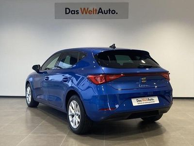 Usado Seat Leon Style 150 CV (110 kW) 2024 Azul