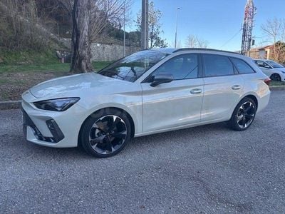 Usado Cupra Leon 150 HP (110 kW) 2025 Bege Carrinha