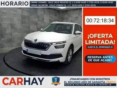Usado Skoda Kamiq Ambition 110 CV (80 kW) 2021 Blanco SUV
