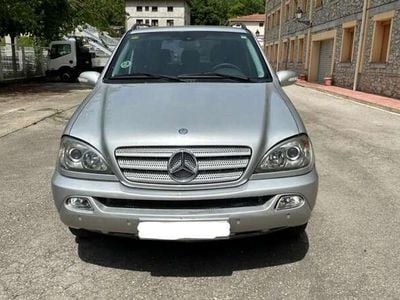 Usado Mercedes ML320 218 CV (160 kW) 2002 Plateado SUV