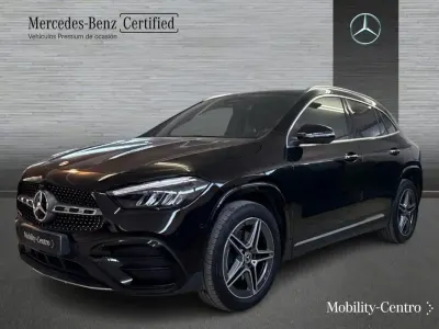 Usado Mercedes GLA250 163 CV (119 kW) 2025 Negro noche SUV