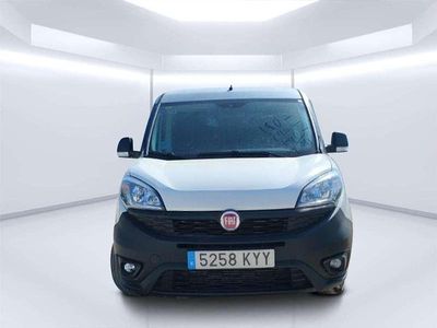 Usado Fiat Doblò Pop 95 CV (69 kW) 2019 Blanco Monovolumen