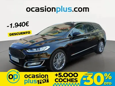Usado Ford Mondeo Vignale 240 CV (176 kW) 2018 Negro Familiar