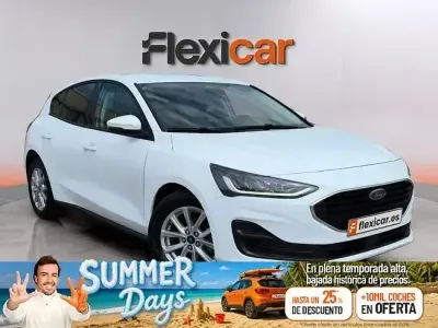 Usado Ford Focus Trend+ 120 CV (88 kW) 2022 Blanco Berlina
