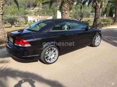 Usado Volvo C70 Summum 136 CV (100 kW) 2008 Negro Descapotable