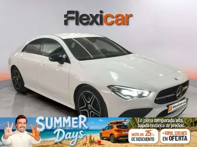 Usado Mercedes CLA200 156 CV (114 kW) 2019 Blanco Coupe