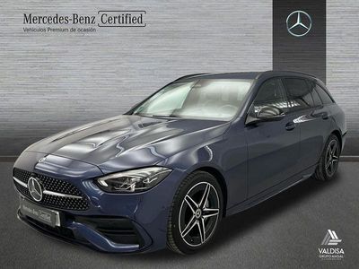 Azul Usado 2024 Mercedes C220 AMG line Familiar | 47.600 € (Un poco caro)