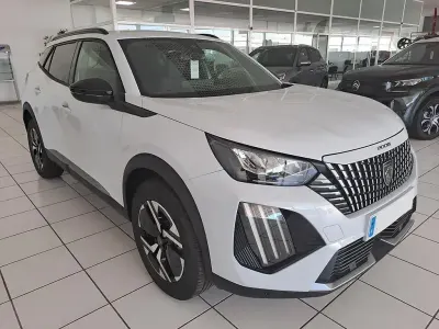 Nuevo Peugeot 2008 Allure 145 CV (106 kW) 2026 Blanco SUV