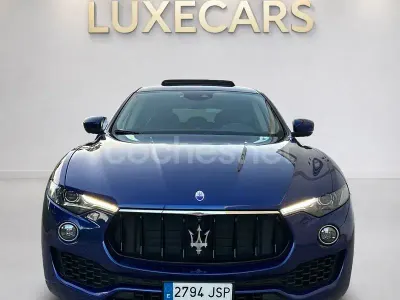 Usado Maserati Levante 430 CV (316 kW) 2017 Azul SUV