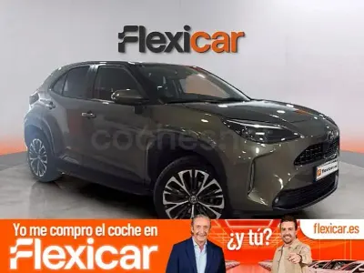 Usado Toyota Yaris Cross Style 116 CV (85 kW) 2022 Verde SUV