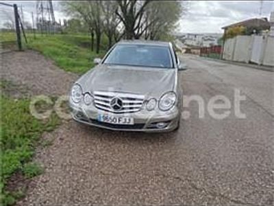 Beige Usado 2005 Mercedes E280 Avantgarde Berlina | 6300 € (Precio justo)