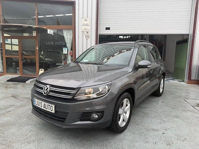 Usado VW Tiguan 110 CV (80 kW) 2016 Gris / plata SUV
