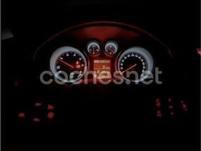 Negro Usado 2013 Opel Astra Selective Berlina | 8250 € (Caro)