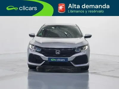 Usado Honda Civic Comfort 129 CV (94 kW) 2018 Gris Berlina