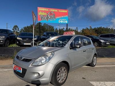 Gris / plata Usado 2011 Hyundai i20 Classic Berlina | 5900 €
