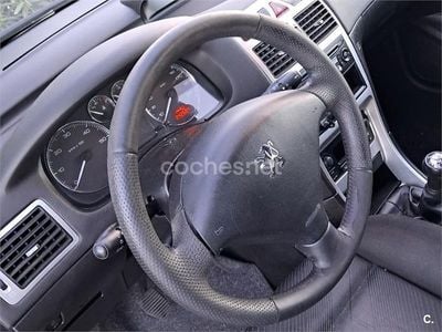 Negro Usado 2005 Peugeot 307 Berlina | 2000 € (Buen precio)