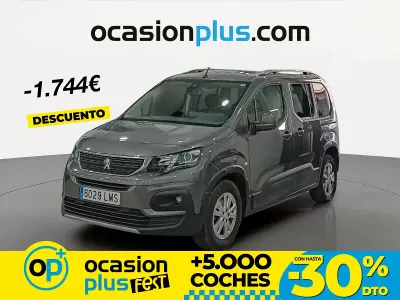 Usado Peugeot Rifter Allure 130 CV (95 kW) 2021 Gris Monovolumen