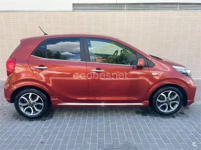 Usado Kia Picanto GT-Line 84 CV (61 kW) 2019 Rojo Utilitario