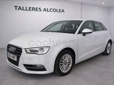Usado Audi A3 Ambiente 122 CV (89 kW) 2013 Blanco Berlina