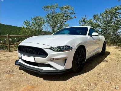Usado Ford Mustang Fastback 291 CV (214 kW) 2020 Blanco Coupe