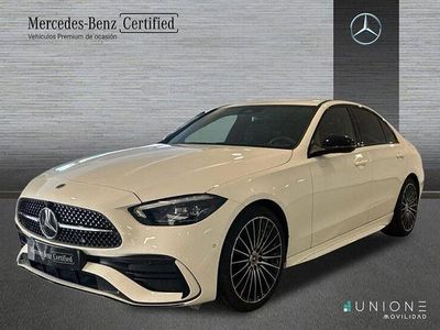 Blanco polar Usado 2024 Mercedes C200 AMG line Berlina | 45.900 € (Precio justo)