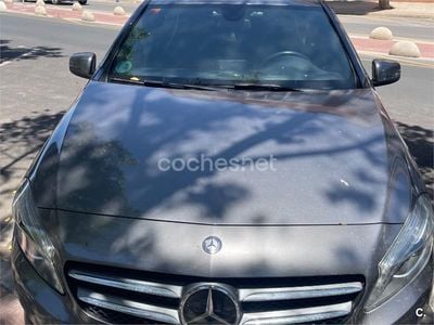Mercedes A200