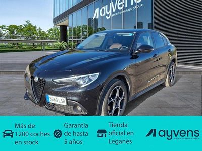 Usado Alfa Romeo Stelvio Sprint 190 CV (139 kW) 2021 Negro SUV