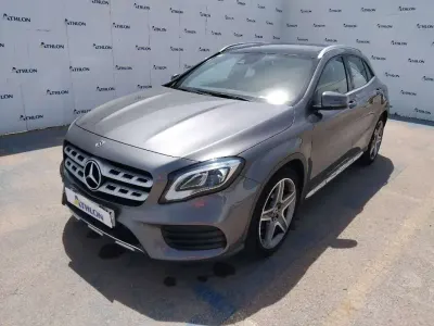 Usado Mercedes GLA200