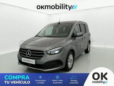 Gris / plata Usado 2023 Mercedes T160 Monovolumen | 24.900 €