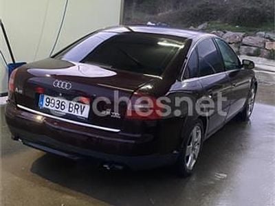 Usado Audi A6 180 CV (132 kW) 2002 Granate Berlina