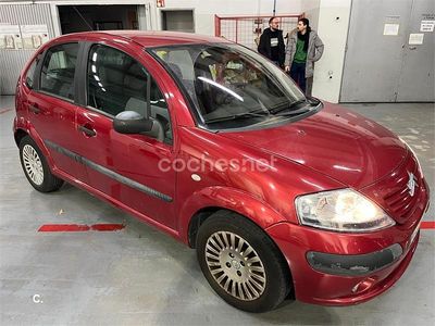 Usado Citroën C3 70 CV (51 kW) 2005 Granate Berlina